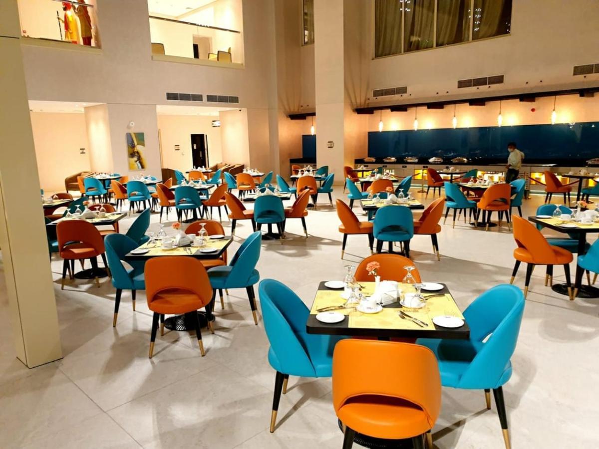 Fortune Atrium Hotel Дубай Экстерьер фото
