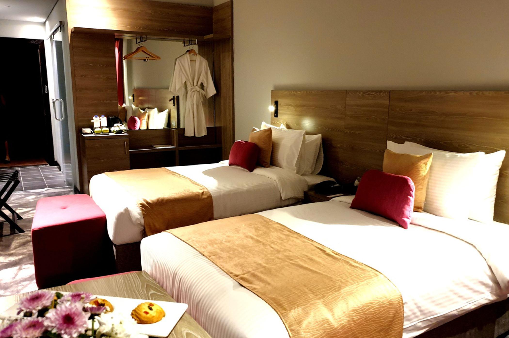 Fortune Atrium Hotel Дубай Экстерьер фото