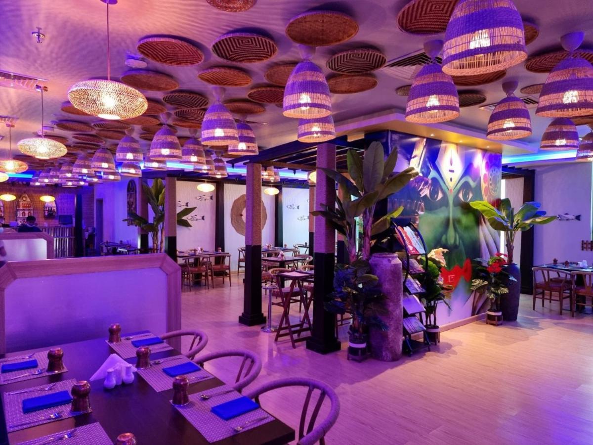 Fortune Atrium Hotel Дубай Экстерьер фото