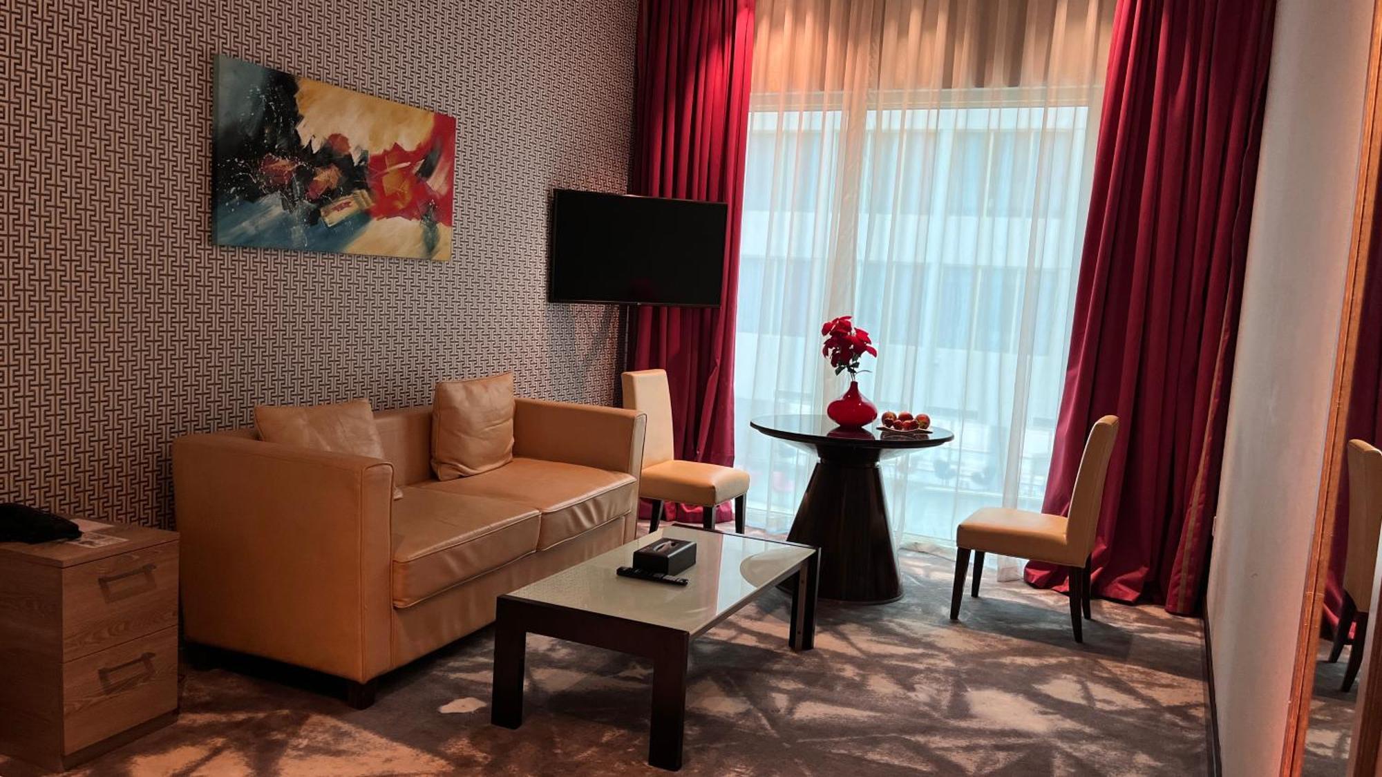 Fortune Atrium Hotel Дубай Экстерьер фото